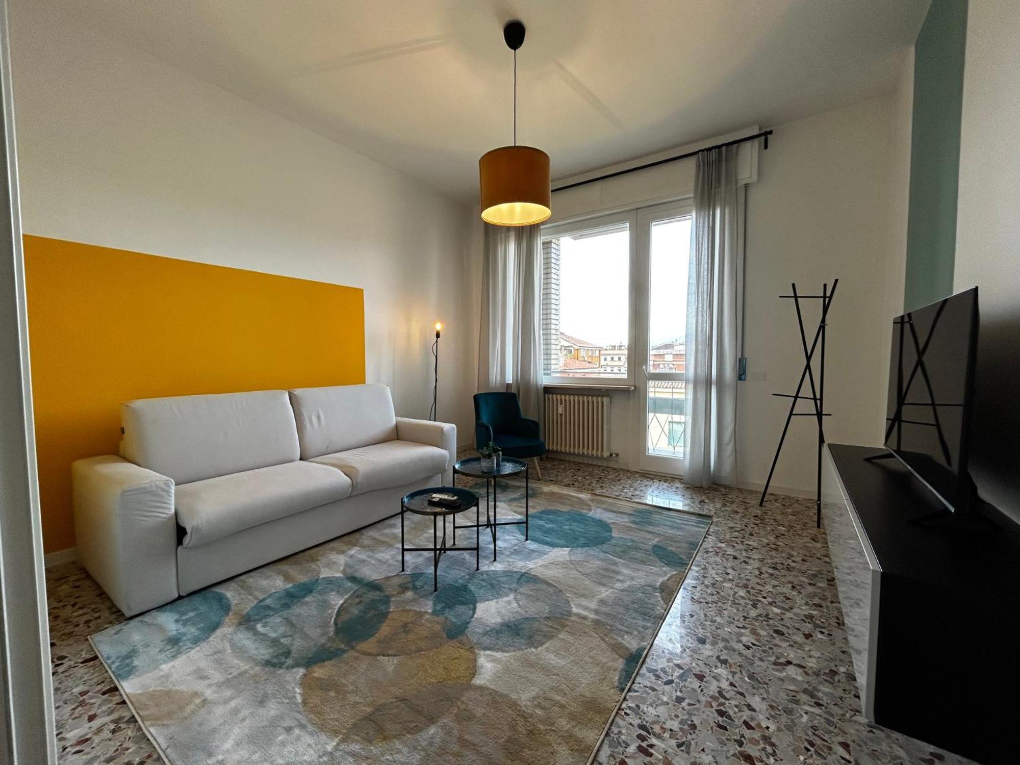 Big House-Private Parking-12" Walk From The Arena Daire Verona Dış mekan fotoğraf