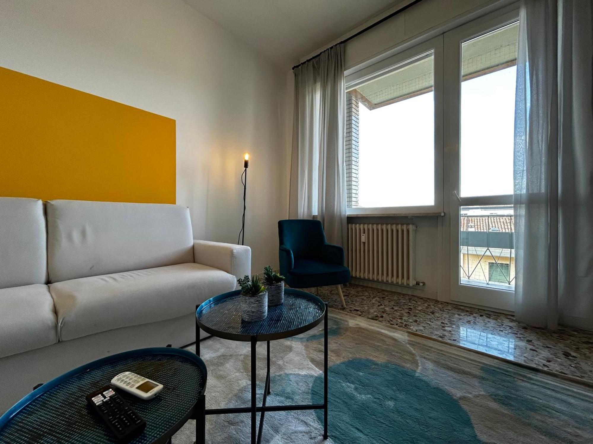 Big House-Private Parking-12" Walk From The Arena Daire Verona Dış mekan fotoğraf